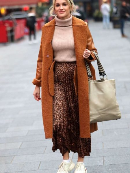 Ashley Roberts – Leaving Heart Radio Studios in&nbsp;London