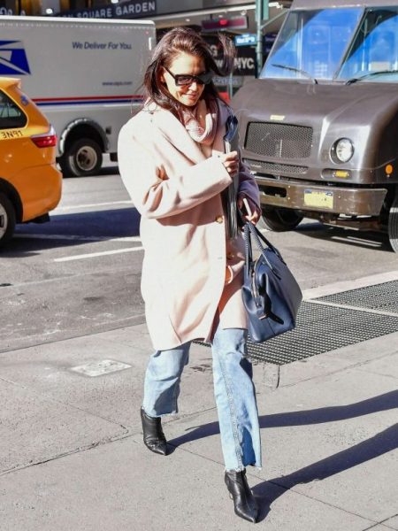Katie Holmes – Heading to a casting call in&nbsp;NYC